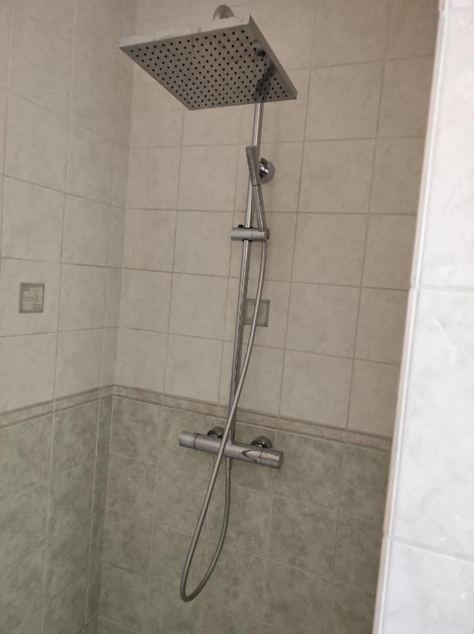 Broceliande Calme Breton, Spa, Wifi, Amazon-disney Tv, 4 Lits, Freebox Revolution,draps, Cafe, The Holiday home