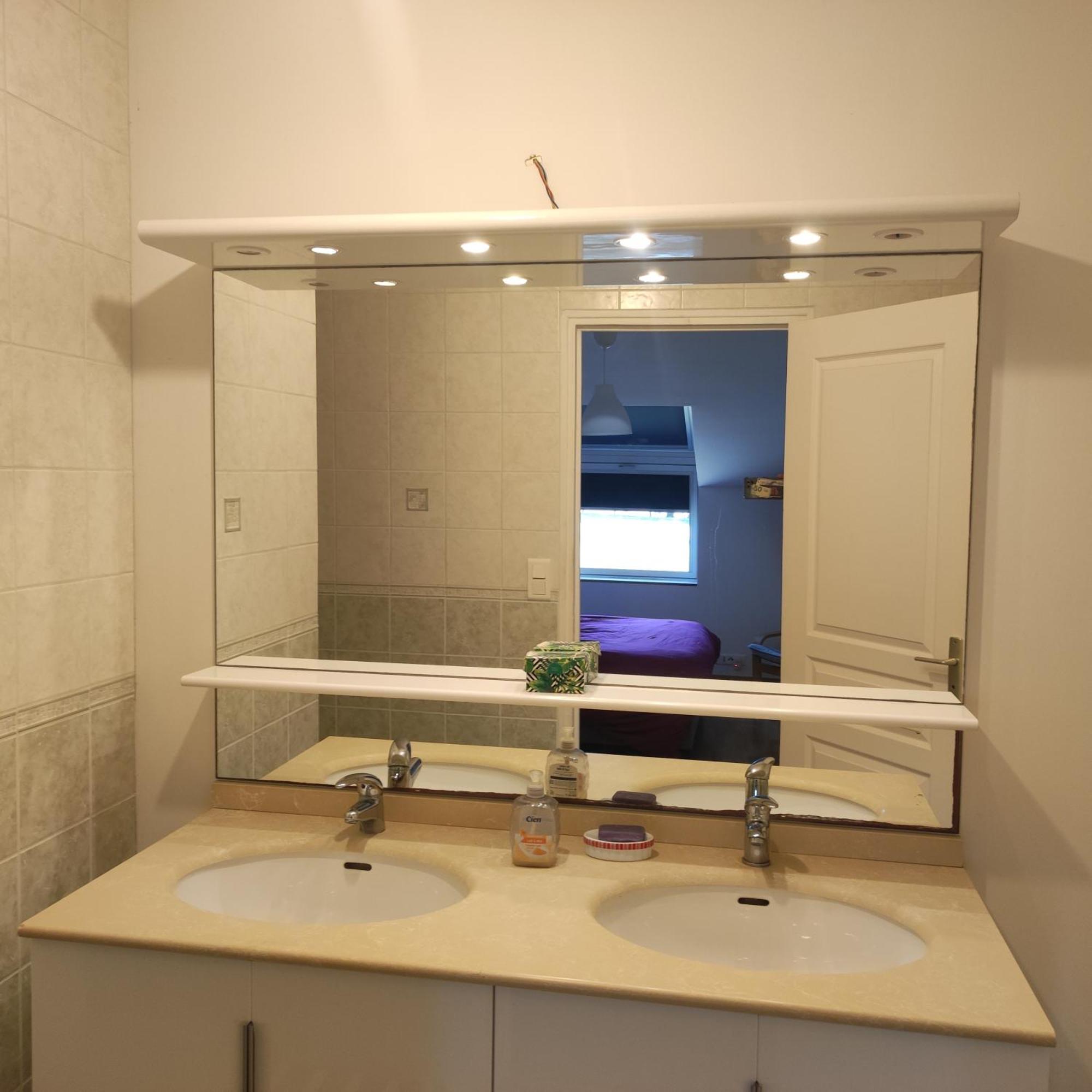 Holiday home Broceliande Calme Breton, Spa, Wifi, Amazon-disney Tv, 4 Lits, Freebox Revolution,draps, Cafe, The *