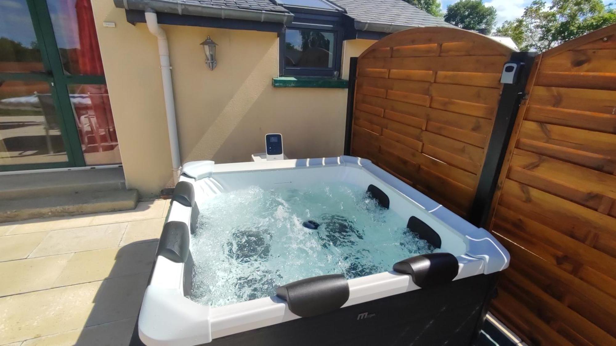 Broceliande Calme Breton, Spa, Wifi, Amazon-disney Tv, 4 Lits, Freebox Revolution,draps, Cafe, The